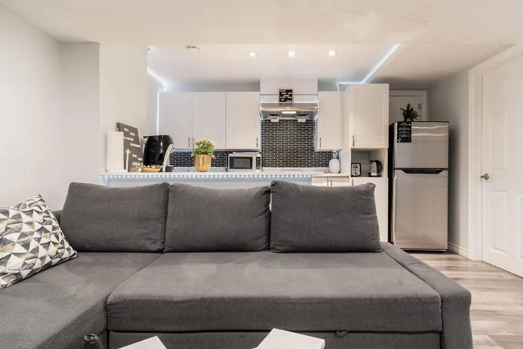 Cozy Nest Basement Unit Apartment Hamilton Canada